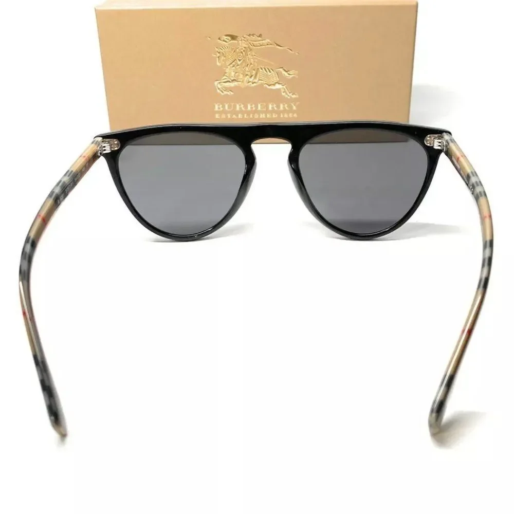 Burberry Men's Black and Grey Polarized Sunglasses
